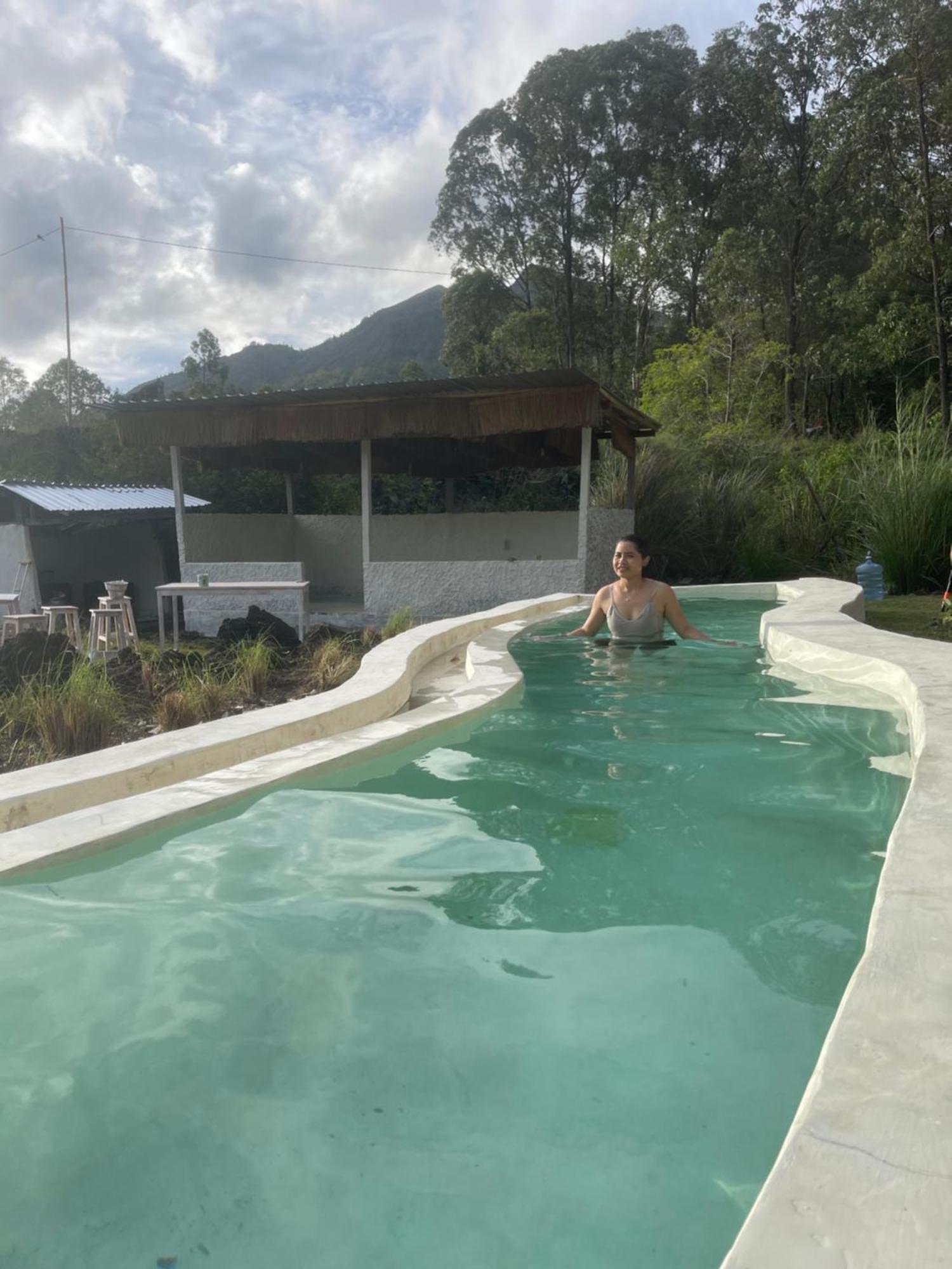 Triangular House And Hot Spring Hotel Kubupenlokan Luaran gambar